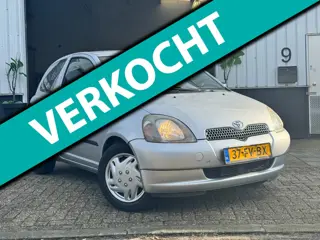 Toyota Yaris 1.3 | AIRCO | ELEKTRISCHE RAMEN | NIEUWE KOPPELING | APK | NAP | VVT-i