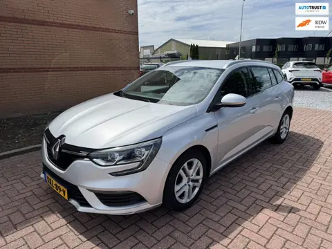 Renault Mégane Estate 1.5 Blue dCi Limited, Euro 6, Automaat, Apple Carplay, PDC,