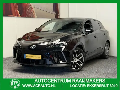 MG MG4 ELECTRIC LUXURY LONG RANGE 204 PK 64 KWH FABRIEKGARANTIE TOT 2031 !!! NAVIGATIE ADAPTIVE CRUI