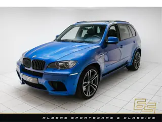 BMW X5 M 4.4i V8 Full options - 2 owners / 1st paint - M-Performance - Soft Close - Head-up