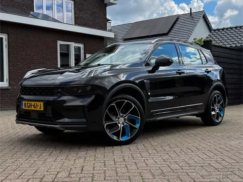Lynk & Co 01 1.5 - Trekhaak, Navi, Apple carplay, Elek. Verw. stoelenl, Parksensoren, Pano, Cruise!