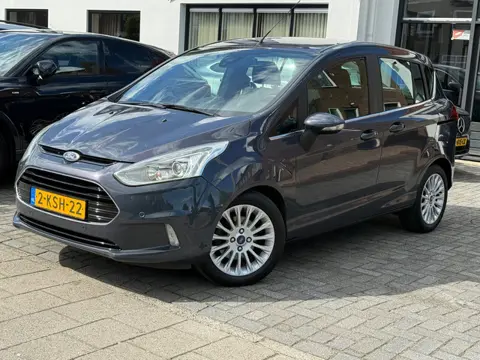 Ford B-Max 1.0 EcoBoost Titanium, Navigatie,Parkeersensoren,Achteruitrij camera,Cruise control