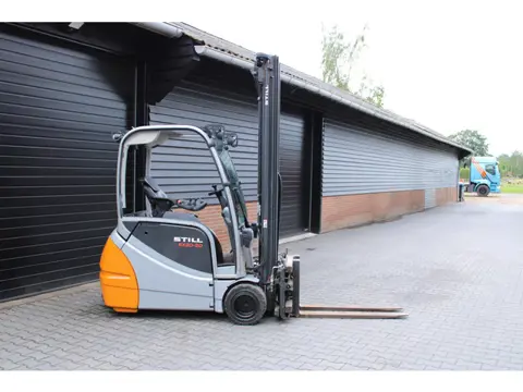 Still RX20 20 heftruck elektrische triplex lepelverstelling sideshift