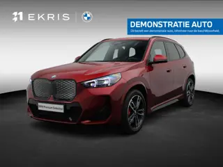 BMW iX1 eDrive20 M Sportpakket Pro | Premium Pack | Comfort Pack | Stuurwielrand verwarmd | Panorama
