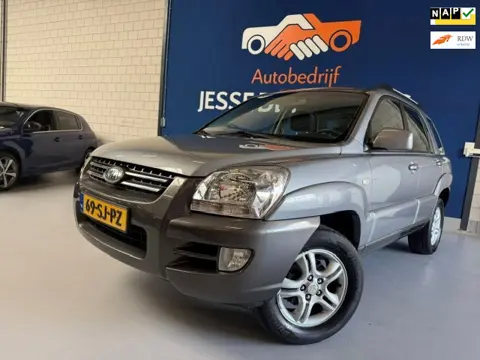 Kia Sportage 2.0 CVVT Comfort,bj.2006,blauw/grijs,airco,2e eigenaar,NAP met 207817 km.en APK tot 02/
