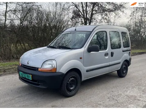 Renault Kangoo 1.4 RXE Nieuwe APK inruil is altijd mogelijk
