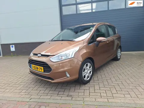 Ford B-Max | 1.0 EcoBoost Titanium | Airco | Keyless start | Leuke kilometerstand |