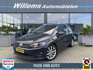 Volkswagen Golf Sportsvan 1.2 TSI Highline Stoelverwarming , Navigatie
