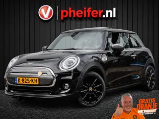 MINI Mini Electric Yours 33 kWh SOH 96% Panoramadak/ Harman-Kardon/ Navigatie/ Camera/ Leer/ Full le