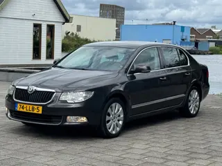 Skoda Superb 1.8 TSI Elegance Business Line/Automaat/Trekhaak/airco