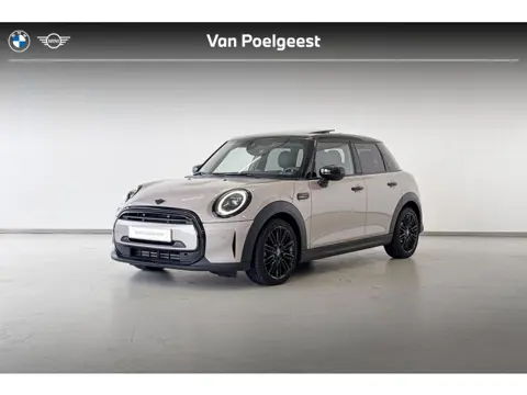 MINI 5-deurs 1.5 Cooper Camden Edition Aut.