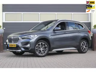 BMW X1 sDrive20i VDL Nedcar Edition | Facelift | Panoramadak |