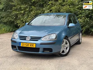 Volkswagen Golf 1.6 Trendline Business | Cruise + Clima + Nwe APK Nu € 2.475,- !!!