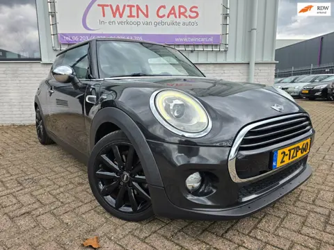 Mini 3-Deurs 1.5 Cooper Pano Xenon Leder