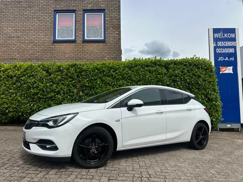 Opel Astra 1.2 Edition Climate C, Cruise C, Navigatie, Camera!!!!