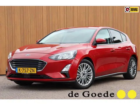 Ford Focus 1.0 EcoBoost Hybrid Titanium X Business org.NL camera winterpack ACC Carplay