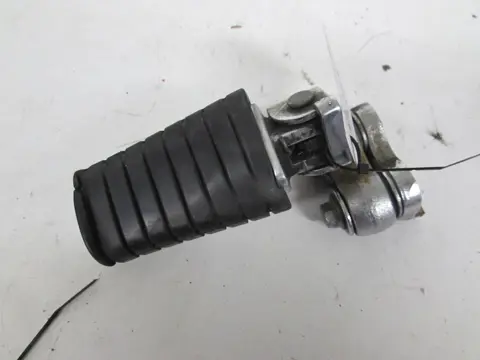 VOETSTEUN LINKS Yamaha XV 1100 Virago 1989 - 1999