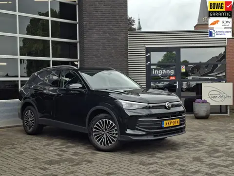Volkswagen TIGUAN 1.5 eHybrid 150KW Life Edition | Camera | Zwenkbare trekhaak | Elektrische achterk