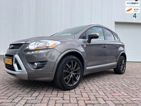 Ford Kuga 2.5T20V titanium individual vol opties *camera*navi*trekhaak*stoelverwarming automaat 2012
