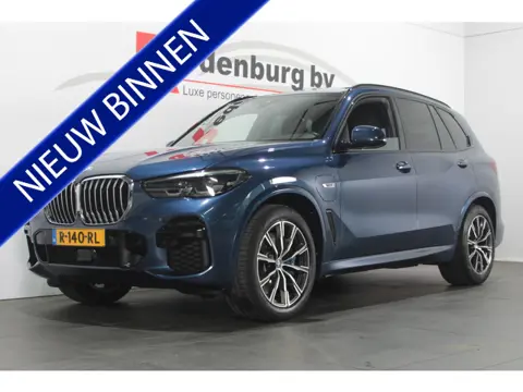 BMW X5 xDrive45e High Executive - M Sport / Pano / Luchtvering