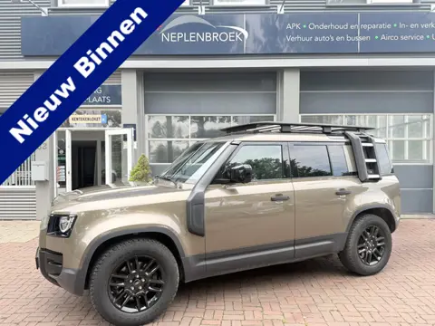 Land Rover Defender 2.0 D200 110 SE Grijskenteken Bj 2020 Km 120.000 Dealer onderhouden 200PK