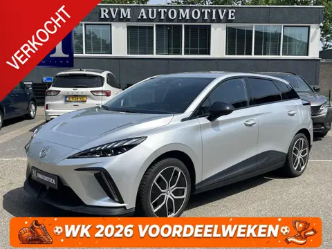 MG MG4 Electric Luxury 64 kWh SOH 95% | 360 CAMERA| 7 JAAR MG GARANTIE T/M 04-2031| ELEK. STOEL| DOD