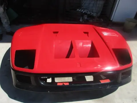 Front bonnet Ferrari F40 Gt1