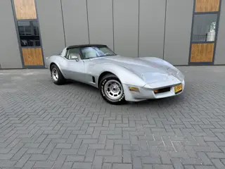 Chevrolet CORVETTE - C3 1980 | Slechts 20.197 mijl | Originele tijdcaps
