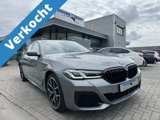 BMW 5 Serie 530e M-sport Schuifdak | Dr.ass.pro | Trekhaak | Comfortstoelen | HUD