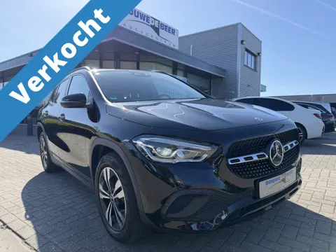 Mercedes-Benz GLA 250 e Business Line Trekhaak | Distronic | Night | Camera
