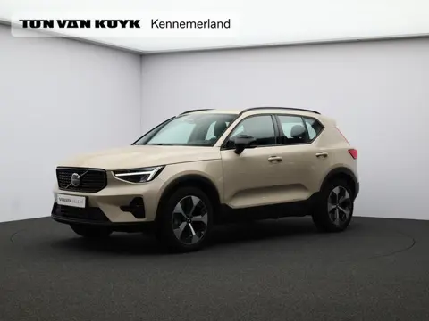 Volvo XC40 2.0 B4 Plus Dark Mild hybrid, Automaat, Trekhaak, Harman Kardon, Elektr. bed. stoelen, St