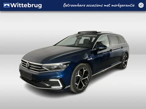 Volkswagen Passat Variant 1.4 TSI PHEV GTE / AUTOMAAT/ PANO/ TREKHAAK/ MEMORY SEAT/ ERGO COMFORT/ ST