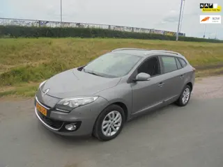 Renault Mégane Estate Renault Megane 1.5 dci diesel airco ecc lmv navigatie pdc EXPORT PRIJS