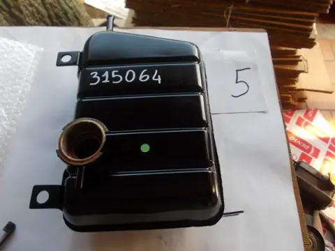 Header tank Ferrari 208 gtb , gts TURBO/ FERRARI 328 gtb,gts