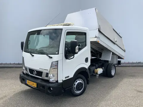 Nissan NT400 35.12 2.5 dCi 250 Kipper 3 Zits Dub Lucht Bakmaat L.315/B.190/H.120. CM Euro 5