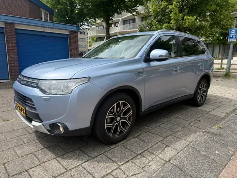 Mitsubishi Outlander 2.0 PHEV Executive Edition X-Line NAP NW APK Plug-In Hybrid