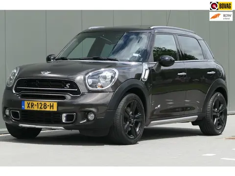 Mini Countryman 1.6 Cooper S ALL4 Chili Harman Kardon Pano Stoelverwarming