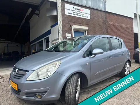 Opel Corsa 1.4-16V CosmoAUTOMAAT&AIRCO&JAAR APK &NAP