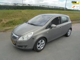 Opel Corsa Opel Corsa 1.3 CDTI Cosmo airco lmv pdc EXPORT PRIJS