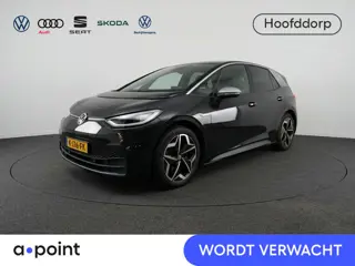 Volkswagen ID.3 First Plus 58 kWh 204 pk | SOH 91,29% | Navigatie | Trekhaak (afneembaar) | Parkeers