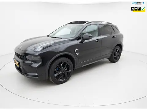 Lynk & Co 01 1.5 Plug-in Black Edition | Panoramadak|360 Camera