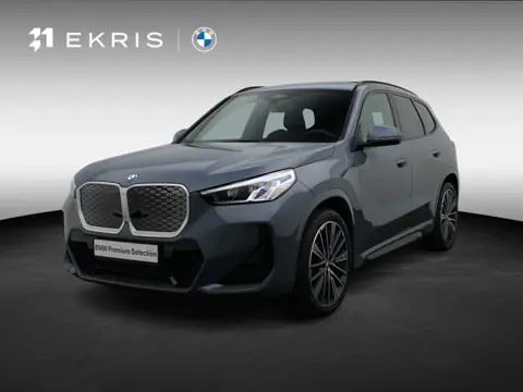 BMW iX1 eDrive20 M Sportpakket | Comfort Pack | Travel Pack | Trekhaak | Panoramadak | Elektrisch Ve