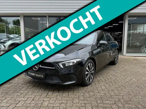 Mercedes-Benz A-klasse 250 e Advantage 218 Pk | Navigatie | Cruise | Clima | Halfleder-Stof | 17" Li