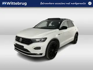 Volkswagen T-Roc 1.5 TSI R-Line / AUTOMAAT/ PANO/ STUUR+STOELVERWARM./ PARK.SENSOR.V+A/ CAMERA/ DODE