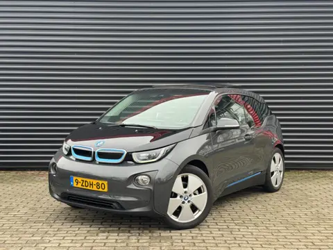 BMW I3 Comfort Advance 22 kWh | 81%SOH | PANO | Leder | Hout | Camera | ACC | 19” LMV | Parkeersenso