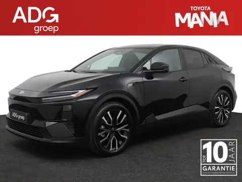 Toyota C-HR+ First Edition 77 kWh | €3000,- Toyota Mania Voordeel! | Nieuw uit voorraad leverbaar! |
