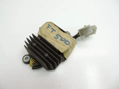 SPANNINGSREGELAAR Honda FT 500 1982 - 1982