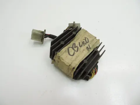 SPANNINGSREGELAAR Honda CB 400 1978 - 1984