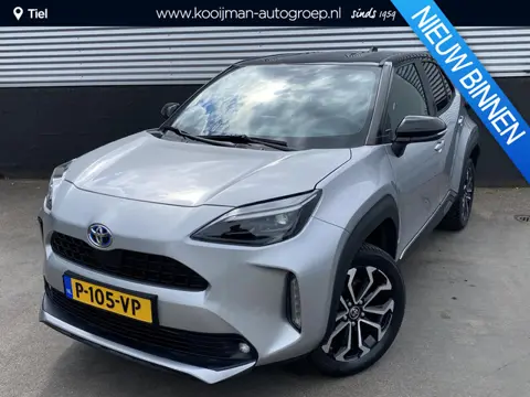 Toyota Yaris Cross 1.5 Hybrid First Edition / bitone / NL auto / unieke km stand! / absolute nieuw s