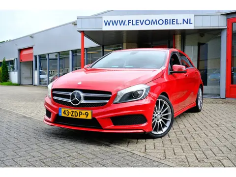 Mercedes-Benz A-klasse 180 Ambition AMG|Xenon|1e Eig|Sportstoelen|Half Leder|Navi|LMV
